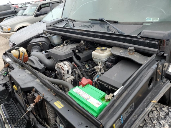 2008 Hummer H2 SUT with VIN 5GRGN22858H105935, listed as a Copart auction lot 75078544 with 0 mi miles and Salvage Title. Bid and sale history available at carsss.com. Image 11.