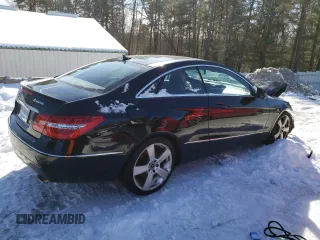 2013 Mercedes-Benz E-Class E 350 with VIN WDDKJ8JBXDF203474, listed as a Copart auction lot 44331785 with 110,228 mi miles and Clean Title. Bid and sale history available at carsss.com. Image 3.