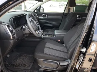 2023 Kia Sorento LX z VIN 5XYRG4LC0PG218539, wystawiony jako Copart lot #55832035 z przebiegiem 40 479 mil mil oraz Szkoda całkowita • Salvage title. Historia ofert i sprzedaży dostępna na DreamBid. Obrazek 7.