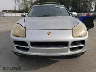 2004 Porsche Cayenne with VIN WP1AA29P54LA23905, listed as a Copart auction lot 46808945 with 232,504 mi miles and Clean Title. Bid and sale history available at carsss.com. Image 5.
