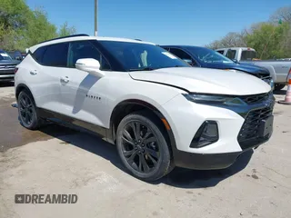 2021 Chevrolet Blazer RS z VIN 3GNKBKRS1MS584224, wystawiony jako IAAI lot #42022148 z przebiegiem 41 295 mil mil oraz . Historia ofert i sprzedaży dostępna na DreamBid. Obrazek 1.