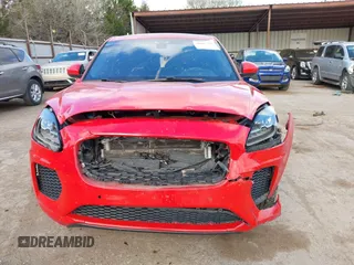 2018 Jaguar E-Pace First Edition z VIN SADFL2FX3J1Z06001, wystawiony jako IAAI lot #41805333 z przebiegiem 85 148 mil mil oraz . Historia ofert i sprzedaży dostępna na DreamBid. Obrazek 13.