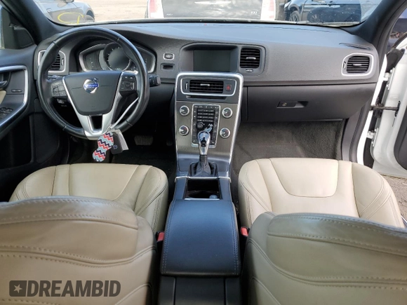 2015 Volvo S60 T6 Drive-E with VIN YV149MFK8F1345555, listed as a Copart auction lot 44394993 with 109,255 mi miles. Bid and sale history available at carsss.com. Image 8.