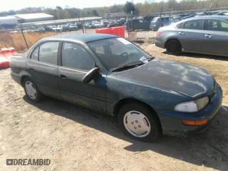 1994 Geo Prizm with VIN 1Y1SK5366RZ091652, listed as a IAAI auction lot 41876641 with 360,900 mi miles. Bid and sale history available at carsss.com. Image 1.