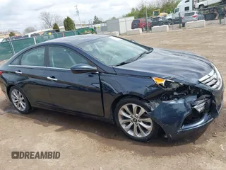 2012 Hyundai Sonata 2.4L Limited PZEV with VIN 5NPEC4AC9CH433143, listed as a IAAI auction lot 42050027 with 87,682 mi miles. Bid and sale history available at carsss.com. Image 13.