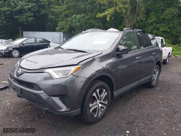 2018 Toyota RAV4 LE with VIN JTMBFREV3JJ225685, listed as a IAAI auction lot 39857350 with 40,395 mi miles. Bid and sale history available at carsss.com. Image 2.