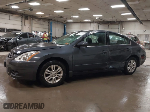 2010 Nissan Altima 2.5 SL with VIN 1N4AL2AP1AN456991, listed as a IAAI auction lot 41834220 with 118,601 mi miles. Bid and sale history available at carsss.com. Image 14.