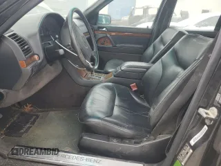 1993 Mercedes-Benz 300 with VIN WDBGB34E8PA134208, listed as a Copart auction lot 75746094 with 265,572 mi miles and Clean Title. Bid and sale history available at DreamBid. Image 7.