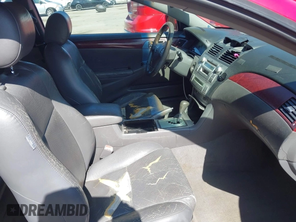 2005 Toyota Solara SE with VIN 4T1CA30P45U055622, listed as a IAAI auction lot 41648000 with 220,756 mi miles. Bid and sale history available at carsss.com. Image 5.