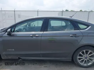 2017 Ford Fusion Hybrid SE with VIN 3FA6P0LUXHR279771, listed as a IAAI auction lot 42417831 with 189,493 mi miles and . Bid and sale history available at DreamBid. Image 15.