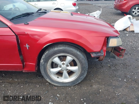 2001 Ford Mustang Standard z VIN 1FAFP40451F185277, wystawiony jako IAAI lot #42186086 z przebiegiem 170 430 mil mil oraz . Historia ofert i sprzedaży dostępna na DreamBid. Obrazek 14.
