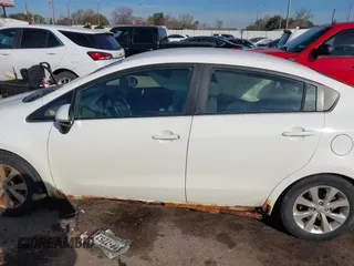 2015 Kia Rio EX with VIN KNADN4A31F6425359, listed as a IAAI auction lot 41345129 with 207,623 mi miles. Bid and sale history available at carsss.com. Image 13.