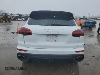 2015 Porsche Cayenne Turbo z VIN WP1AC2A26FLA80496, wystawiony jako Copart lot #47559825 z przebiegiem 75 169 mil mil oraz Czysty tytuł • Clean title. Historia ofert i sprzedaży dostępna na DreamBid. Obrazek 6.