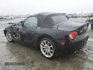 2007 BMW Z4 3.0i with VIN 4USBU33517LW70472, listed as a Copart auction lot 86463984 with 107,115 mi miles and Salvage Title. Bid and sale history available at carsss.com. Image 2.