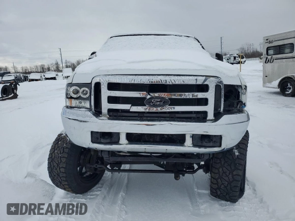 2000 Ford F-350 XL z VIN 1FTSW31F6YEB94351, wystawiony jako Copart lot #45053895 z przebiegiem 378 660 mil mil oraz Szkoda całkowita • Salvage title. Historia ofert i sprzedaży dostępna na DreamBid. Obrazek 5.