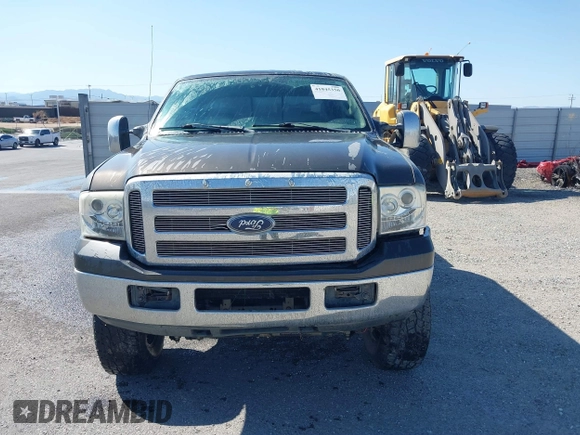 2006 Ford Super Duty F-250 XL with VIN 1FTSW21P46EC04567, listed as a IAAI auction lot 41845350 with 145,360 mi miles. Bid and sale history available at carsss.com. Image 11.