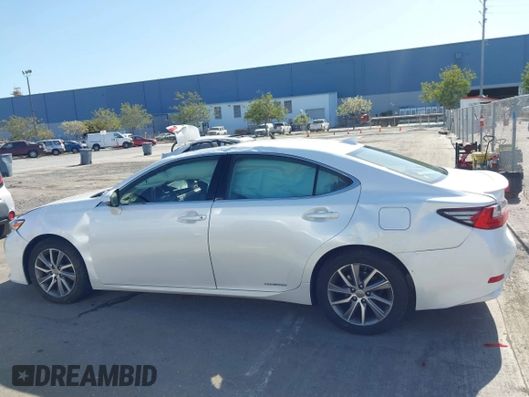 2017 Lexus ES 300h with VIN JTHBW1GG4H2162065, listed as a IAAI auction lot 41982541 with 132,908 mi miles and . Bid and sale history available at DreamBid. Image 14.