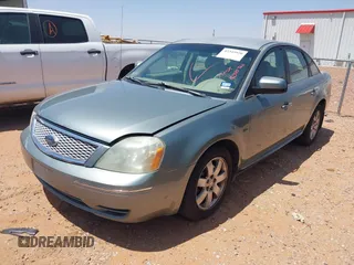 2007 Ford Five Hundred SEL z VIN 1FAHP24147G138449, wystawiony jako IAAI lot #42345920 z przebiegiem Nie podano mil oraz . Historia ofert i sprzedaży dostępna na DreamBid. Obrazek 2.