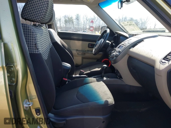 2010 Kia Soul + with VIN KNDJT2A25A7079729, listed as a IAAI auction lot 41882189 with 146,367 mi miles. Bid and sale history available at carsss.com. Image 5.