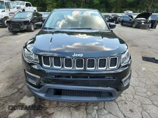 2021 Jeep Compass Sport z VIN 3C4NJCAB7MT588461, wystawiony jako Copart lot #61834045 z przebiegiem 114 732 mil mil oraz Szkoda całkowita • Salvage title. Historia ofert i sprzedaży dostępna na DreamBid. Obrazek 5.