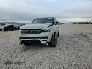 2023 Jeep Grand Wagoneer Series II with VIN 1C4SJSFP2PS556878, listed as a Copart auction lot 83029574 with 34,592 mi miles and Salvage title. Bid and sale history available at DreamBid. Image 12.