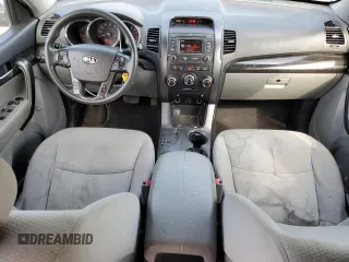 2013 Kia Sorento LX with VIN 5XYKTCA65DG314182, listed as a Copart auction lot 57438425 with 219,691 mi miles and Salvage title. Bid and sale history available at DreamBid. Image 8.