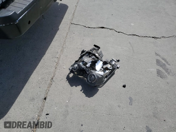 2016 Ford F-150 XL с VIN 1FTEW1CF5GKD45212, выставлен на аукционе Copart как лот 63105005 с пробегом 108 041 миль миль и Списание • Salvage title. История ставок и продаж доступна на DreamBid. Изображение 12.