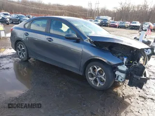2021 Kia Forte LXS z VIN 3KPF24AD3ME285142, wystawiony jako IAAI lot #41226803 z przebiegiem 69 008 mil mil oraz . Historia ofert i sprzedaży dostępna na DreamBid. Obrazek 1.