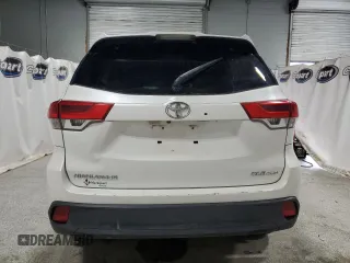 2017 Toyota Highlander XLE with VIN 5TDJZRFH3HS517636, listed as a Copart auction lot 55115505 with 159,202 mi miles and Clean title. Bid and sale history available at DreamBid. Image 6.