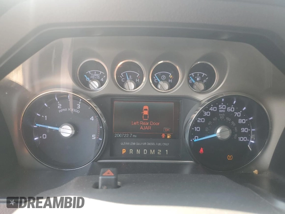 2012 Ford F-250 XL z VIN 1FT7W2BT8CEA91042, wystawiony jako Copart lot #55605025 z przebiegiem 206 722 mil mil oraz Szkoda całkowita • Salvage title. Historia ofert i sprzedaży dostępna na DreamBid. Obrazek 9.