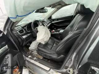 2020 Nissan Maxima SL с VIN 1N4AA6DV1LC380260, выставлен на аукционе Copart как лот 43796625 с пробегом 204 539 миль миль и Списание • Salvage title. История ставок и продаж доступна на DreamBid. Изображение 7.