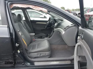 2006 Acura TSX with VIN JH4CL968X6C011258, listed as a IAAI auction lot 42452114 with 181,003 mi miles and . Bid and sale history available at DreamBid. Image 5.