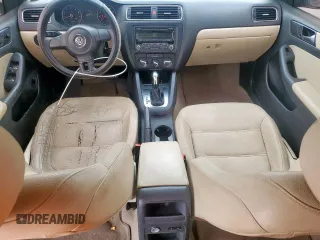 2012 Volkswagen Jetta SE с VIN 3VWDX7AJXCM324469, выставлен на аукционе Copart как лот 60819075 с пробегом 215 746 миль миль и Чистый • Clean title. История ставок и продаж доступна на DreamBid. Изображение 8.