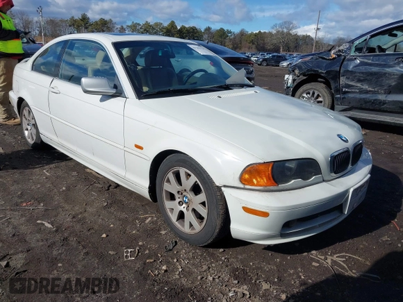 2000 BMW 3 Series 323Ci with VIN WBABM3347YJN84185, listed as a IAAI auction lot 41503159 with 164,152 mi miles and . Bid and sale history available at DreamBid. Image 6.