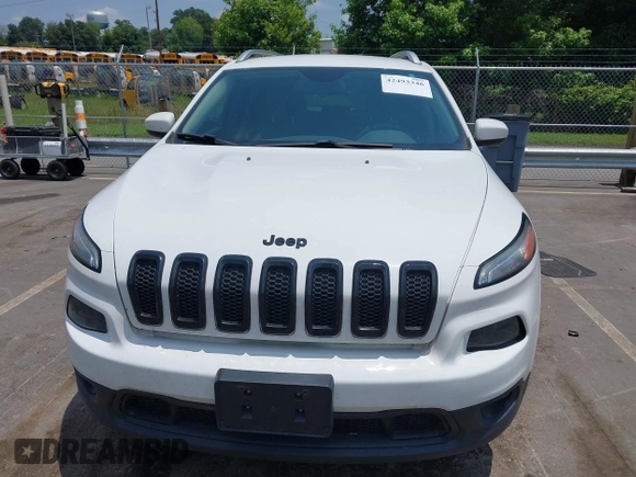 2016 Jeep Cherokee Latitude z VIN 1C4PJMCB2GW372592, wystawiony jako IAAI lot #42493346 z przebiegiem 95 519 mil mil oraz . Historia ofert i sprzedaży dostępna na DreamBid. Obrazek 12.
