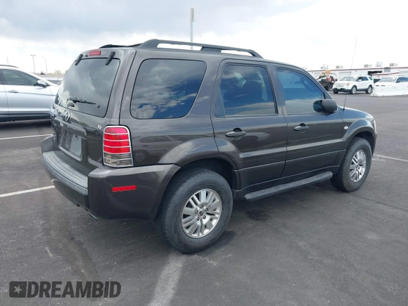 2006 Mercury Mariner Luxury with VIN 4M2YU56186KJ01007, listed as a IAAI auction lot 42619715 with 157,209 mi miles and . Bid and sale history available at DreamBid. Image 4.