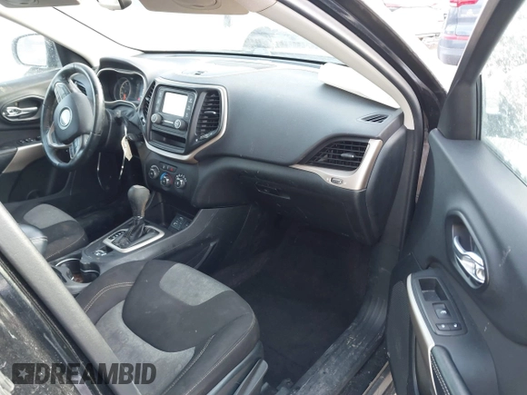 2017 Jeep Cherokee Altitude with VIN 1C4PJLAB1HW644077, listed as a IAAI auction lot 41643091 with 120,738 mi miles and . Bid and sale history available at DreamBid. Image 5.