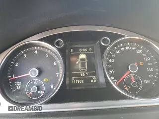 2013 Volkswagen CC Lux with VIN WVWRP7AN5DE525411, listed as a Copart auction lot 77148844 with 117,652 mi miles and Salvage Title. Bid and sale history available at carsss.com. Image 9.