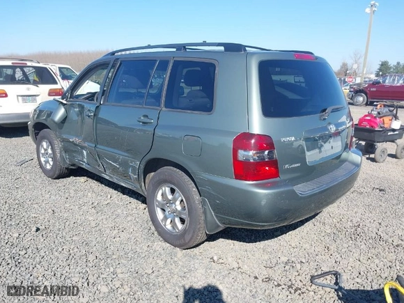 2004 Toyota Highlander with VIN JTEEP21AX40043007, listed as a IAAI auction lot 41675720 with 212,330 mi miles. Bid and sale history available at carsss.com. Image 3.