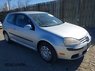 2007 Volkswagen Rabbit with VIN WVWBR71K67W170278, listed as a IAAI auction lot 41838374 with 109,890 mi miles. Bid and sale history available at carsss.com. Image 1.