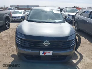 2025 Nissan Kicks SV with VIN 3N8AP6CB5SL332154, listed as a IAAI auction lot 41644526 with 685 mi miles. Bid and sale history available at carsss.com. Image 12.