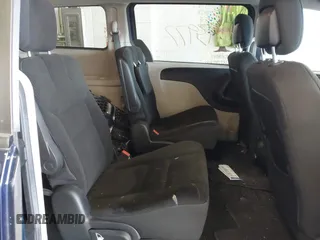 2017 Dodge Grand Caravan SE with VIN 2C4RDGBG6HR726753, listed as a IAAI auction lot 41993977 with 39,753 mi miles and . Bid and sale history available at DreamBid. Image 8.