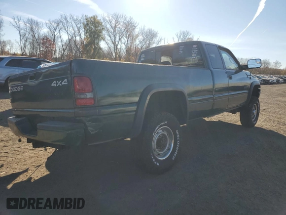 1998 Dodge Ram 2500 with VIN 3B7KF22Z2WG172937, listed as a Copart auction lot 77804924 with 80,669 mi miles and Salvage Title. Bid and sale history available at carsss.com. Image 3.