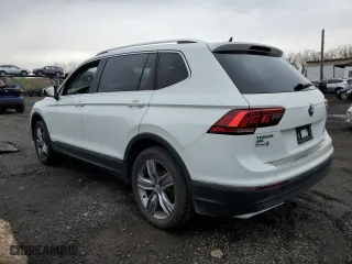 2020 Volkswagen Tiguan SE with VIN 3VV2B7AX2LM179152, listed as a Copart auction lot 52577475 with 61,691 mi miles and Salvage Title. Bid and sale history available at carsss.com. Image 2.
