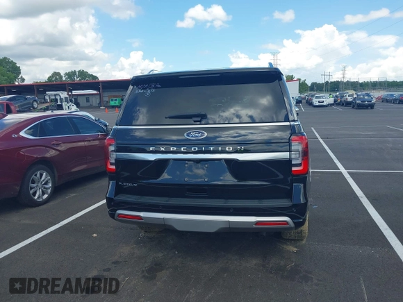 2022 Ford Expedition Platinum with VIN 1FMJU1MT6NEA02232, listed as a IAAI auction lot 42507482 with 18,848 mi miles and . Bid and sale history available at DreamBid. Image 16.