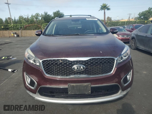 2017 Kia Sorento EX z VIN 5XYPH4A56HG290145, wystawiony jako Copart lot #59719465 z przebiegiem 79 057 mil mil oraz Szkoda całkowita • Salvage title. Historia ofert i sprzedaży dostępna na DreamBid. Obrazek 5.