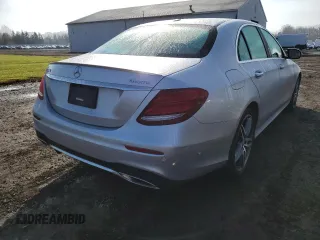 2017 Mercedes-Benz E-Class E 300 Luxury with VIN WDDZF4KB1HA181309, listed as a Copart auction lot 65766402 with 21,902 mi miles. Bid and sale history available at carsss.com. Image 4.