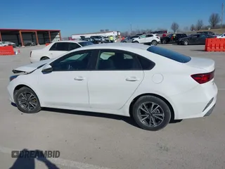 2024 Kia Forte LXS with VIN 3KPF24AD0RE743646, listed as a IAAI auction lot 41686999 with 25,855 mi miles and . Bid and sale history available at DreamBid. Image 13.