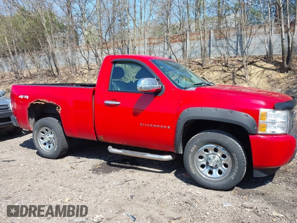 2009 Chevrolet Silverado 1500 Work Truck with VIN 1GCEK14C29Z187289, listed as a IAAI auction lot 42113066 with 109,077 mi miles. Bid and sale history available at carsss.com. Image 14.