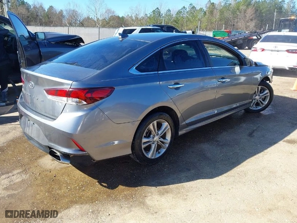 2018 Hyundai Sonata SEL with VIN 5NPE34AF6JH675962, listed as a IAAI auction lot 41631174 with 44,477 mi miles. Bid and sale history available at carsss.com. Image 4.